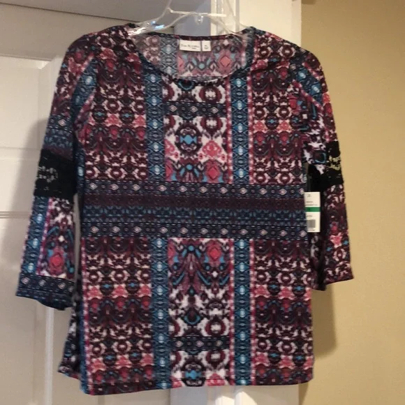 Kim Rogers 3/4 Sleeve Top. New - Picture 4 of 16